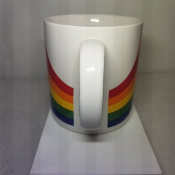 Vintage 1986 FTDA 8oz Rainbow Coffee Cup Mug - Picture 6 of 11